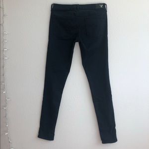American Eagle Super Black Jegging
